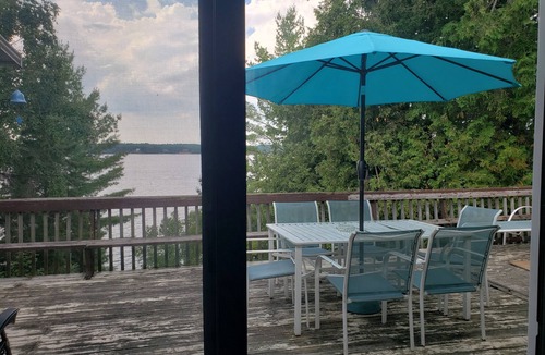 Dunsford Cottage | Fantastic Waterfront & Gorgeous Sunsets - Bobcaygeon - Kawartha Lakes