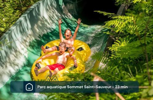 Fiddler Lake Resort Ski Chalet | Fiddler Lake 72 with Private spa, pool table & Pool