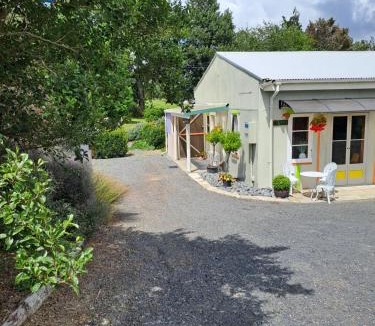 Arapuni Bed & Breakfast | Fieldview Arapuni B&B