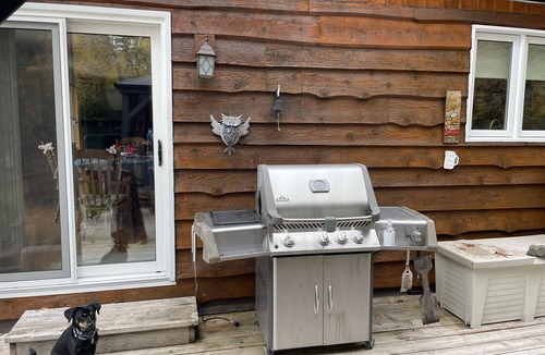 Greater Madawaska House | For Rent-Waterfront Home in Nettleton Bay on beautiful Calabogie Laken