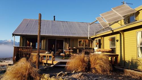 Castle Hill Hostel | Forest Lodge
