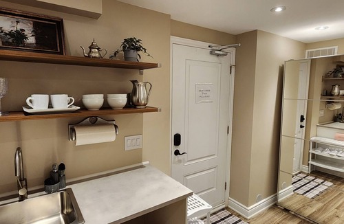 Newmarket Apartment | Forest Trail Home