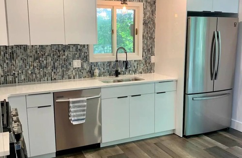 Grand Bend House | Four Pines Lake house