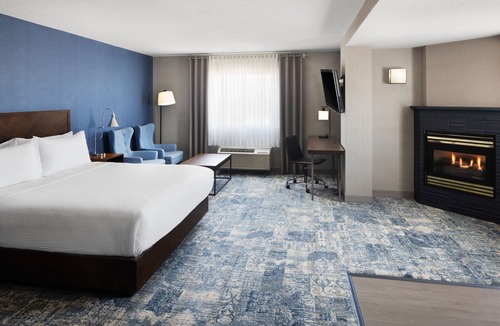 Southeast Edmonton Hotel | Four Points by Sheraton Edmonton South