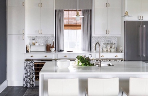 Meaford House | Four season ski friendly stone country home (Great for Summer and Ski Seasons)