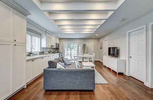 Jacksons Point Cottage | Franklin Beach House, Jackson's Point