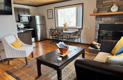 Two Harbors Condo | French River Gooseberry Trailside 4-Plex Suites - Pets - Sauna - Lake View - Fun