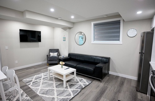 Symons Valley House | Friendly Entire Basement with 2 Bedrooms, 1 Full Bathroom & Full Kitchen