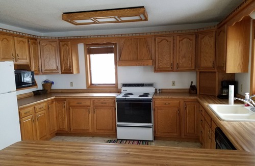 Ortonville House | Full Home directly on lake, great for fishing!