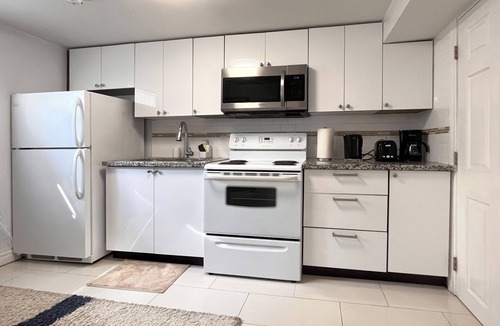 Black Creek House | Fully Furnished Basement Suit