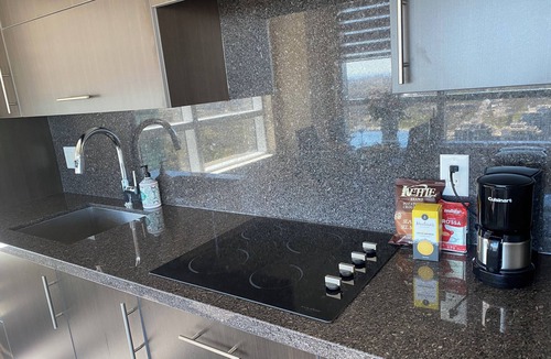 North York Condo | Furnished business apartment with view & amenities - monthly rental only