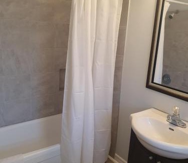 Gananoque Hotel | Gateway Motel