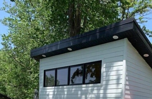 Dent Cabin | Getaway in a Tiny Cabin on the Lake!