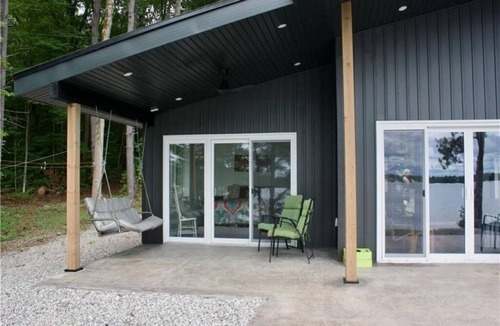 Sharbot Lake Cottage | Gezellig Cottage