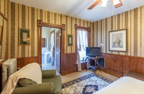 Tofte Hotel | GH9 · #9 Grant House-The Douglass State Room
