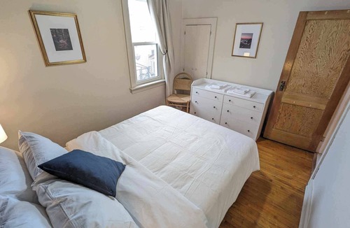 Algoma District House | Gladstone Home: Charming 2-Bedroom Stay