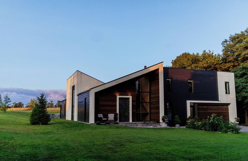 Hamilton Township House | GLAS HOUSE! Unique Scandinavian inspired modern home