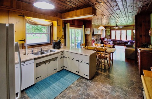 Bayfield Cottage | Glass Tile Cottage: Classic Bayfield Cottage Across The Road From The Lake!