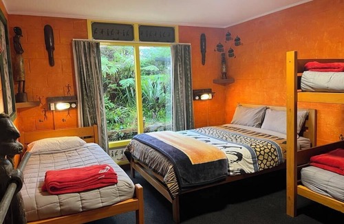 Greymouth Hostel | Global Village Backpackers