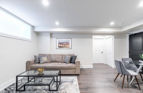 Smiths Falls Apartment | GLOBALSTAY . Heritage Rideau 2Br Apartment. Free Parking