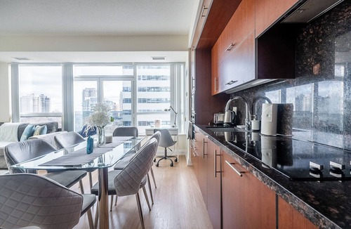 Willowdale Condo | GLOBALSTAY. Cozy 1 BR and Den Condo in North York. Free Parking