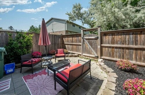 White Oaks House | GLOBALSTAY. Elegant 3 Bedroom Townhouse in London