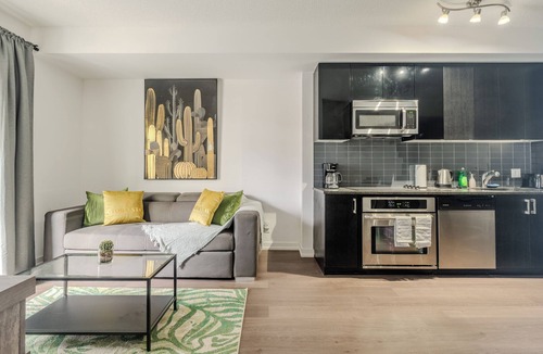 Mount Pleasant West Condo | GLOBALSTAY. Modern 1Bd+Den Condo Lillian St