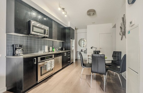 Mount Pleasant West Condo | GLOBALSTAY. Modern 1Bd+Den Condo Lillian St