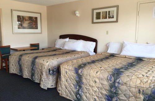 Port Colborne Hotel | Good Night Inn