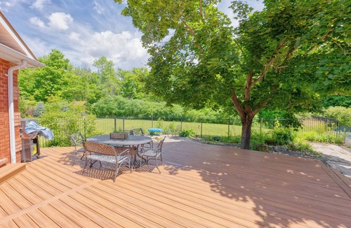 Central Frontenac House | Gorgeous 4BR Cottage~ Sharbot Lake~ Pool~ Hot Tub