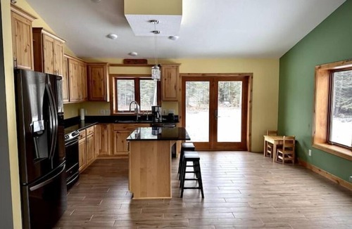 Itasca County House | Gracie- A spacious house near Swan Lake!