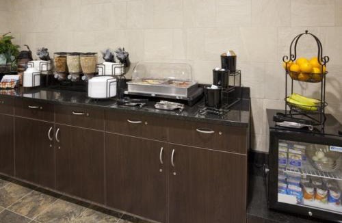 Thief River Falls Hotel | GrandStay Hotel & Suites Thief River Falls