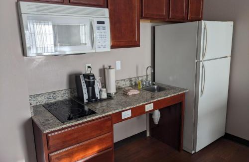St. Cloud Hotel | GrandStay Residential Suites Hotel
