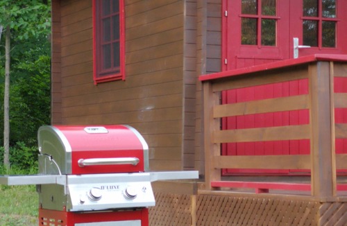 Central Frontenac Cabin | Granite Hollow Cabin