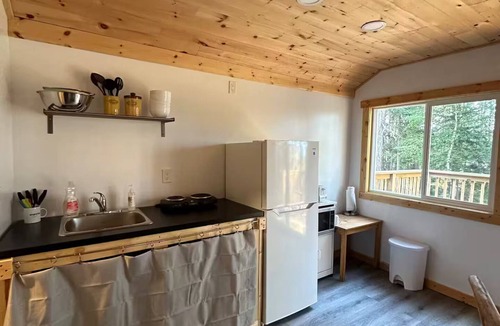 Northern Ontario Cabin | Granite Lake 3 Bedroom Cabin