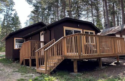 Northern Ontario Cabin | Granite Lake 3 Bedroom Cabin