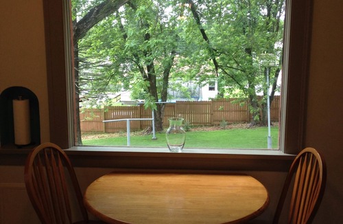 Duluth House | Great 2 bedroom home in an excellent location.
