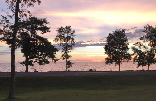 Onamia Cabin | Great location on Lake Mille Lacs!! Sleeps up to 8