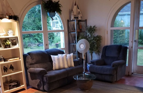 Cobourg House | Great property for family reunions.