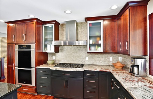 Merriam Park West House | Great St. Paul location. University of St. Thomas, U of M, MSP Intl,n