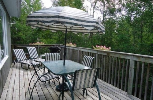 Kemble Apartment | Greystone Annex - easy access to Bruce Peninsula