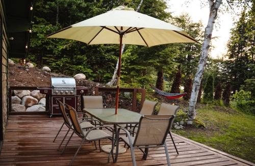 Scotia Cottage | Grinmore Lakeside Hideaway with Panoramic View