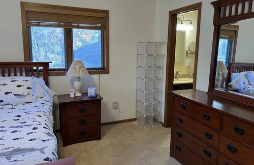 Nisswa Cabin | GULL LAKE - 5 Bedroom Cabin!!