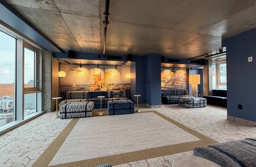 Lower Town Hotel | Hôtel Corbin