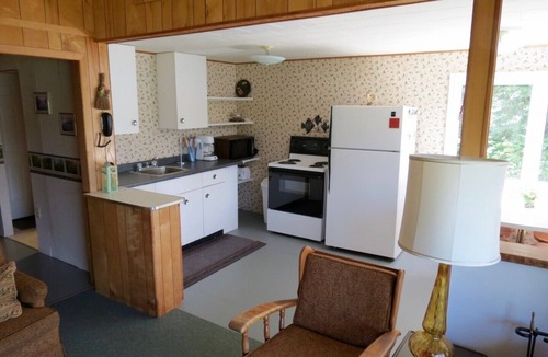 Dysart et al Cottage | Haliburton Lake Cottage Rental - Waterfront