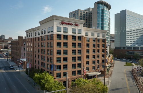 Downtown West Hotel | Hampton Inn Baltimore-Downtown-Convention Center