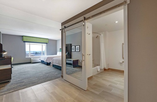 Peterborough Hotel | Hampton Inn by Hilton Peterborough
