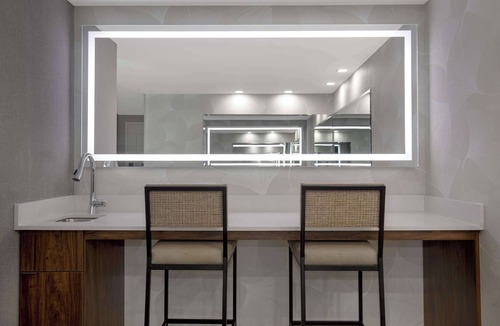 Brampton Hotel | Hampton Inn by Hilton Brampton Toronto
