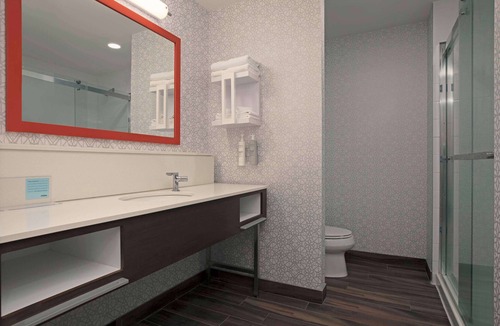 Port Hope Hotel | Hampton Inn by Hilton Port Hope Cobourg