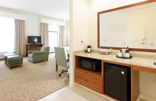 Hickory Hotel | Hampton Inn Hickory